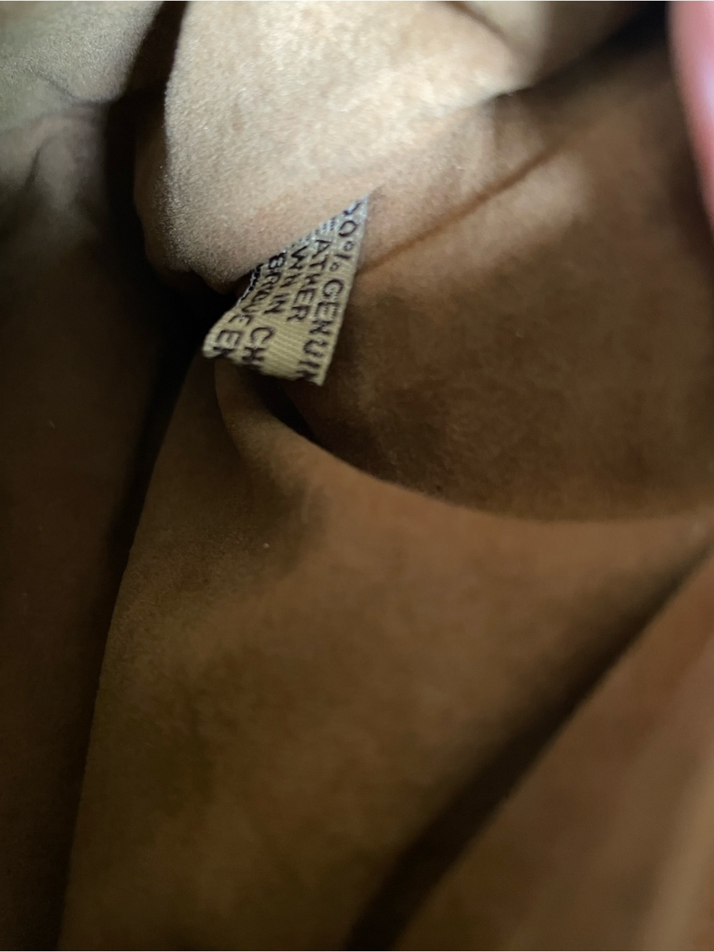 Patricia Nash, leather Beaumont crossbody has some scuff marks. - Picture 6 of 16
